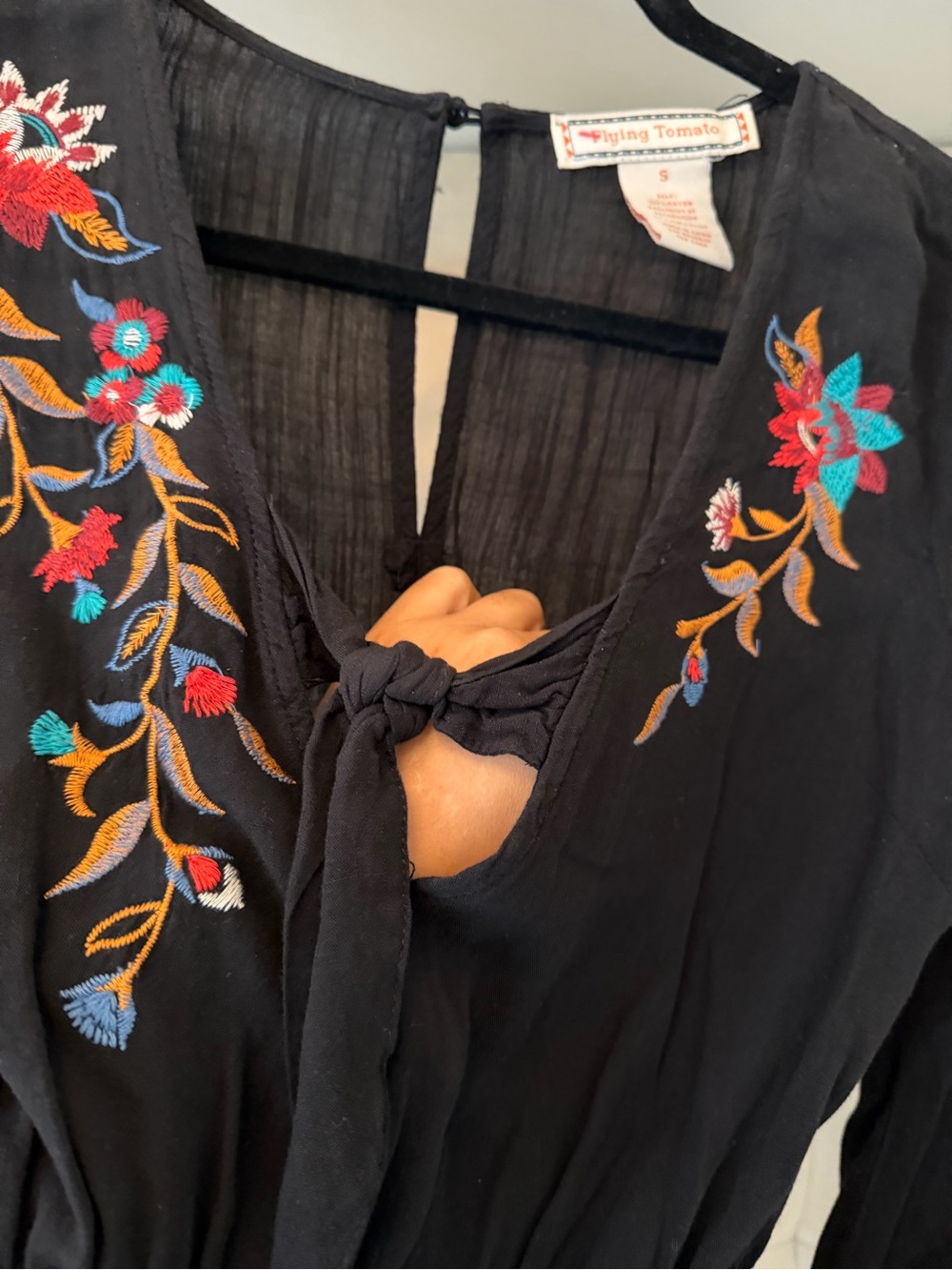 Boho Embroidered Black Romper Bell Sleeve Festival Style Small - Picture 9 of 9